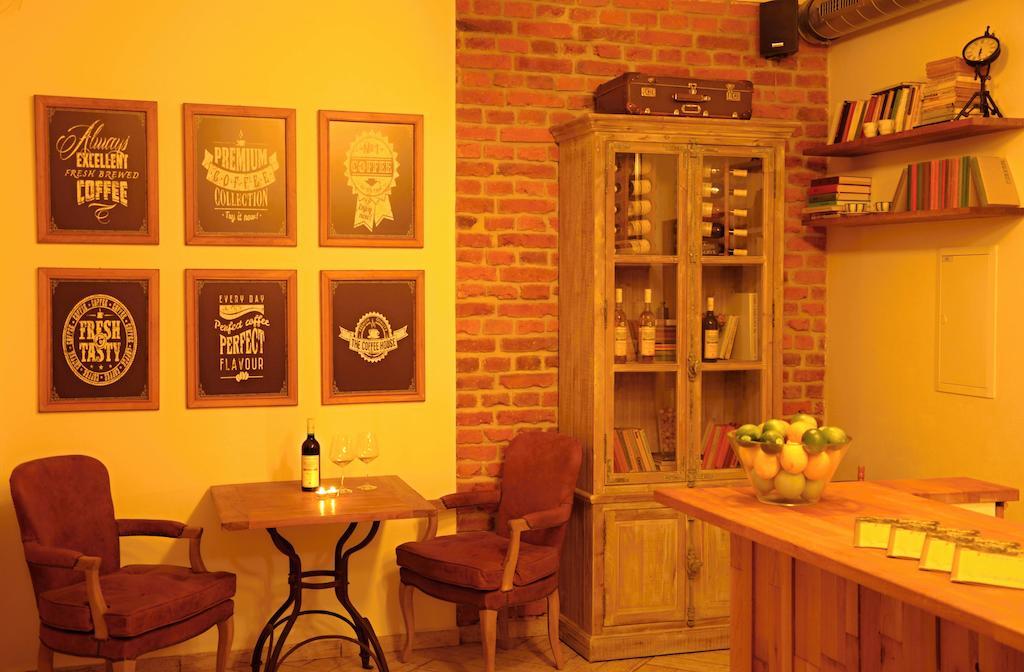 Time Cafe & Penzion Pribram Exterior foto
