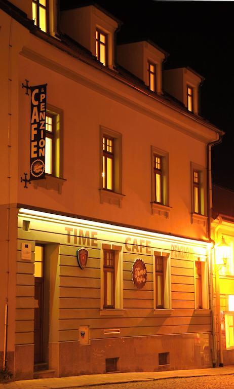 Time Cafe & Penzion Pribram Exterior foto